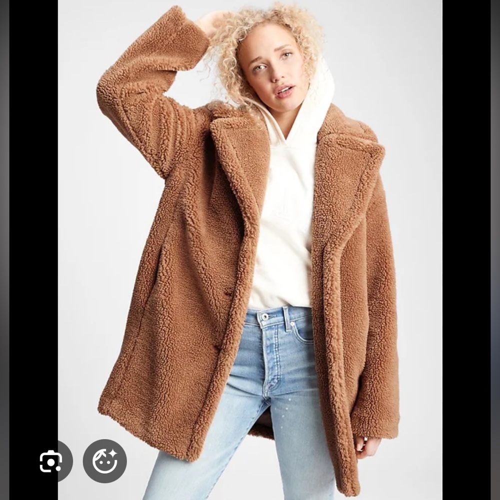 GAP Women's Tan Teddy Jacket